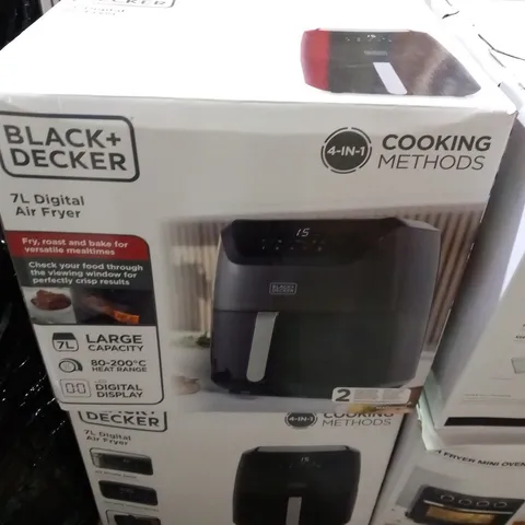 BOXED BLACK & DECKER 7L DIGITAL AIR FRYER     