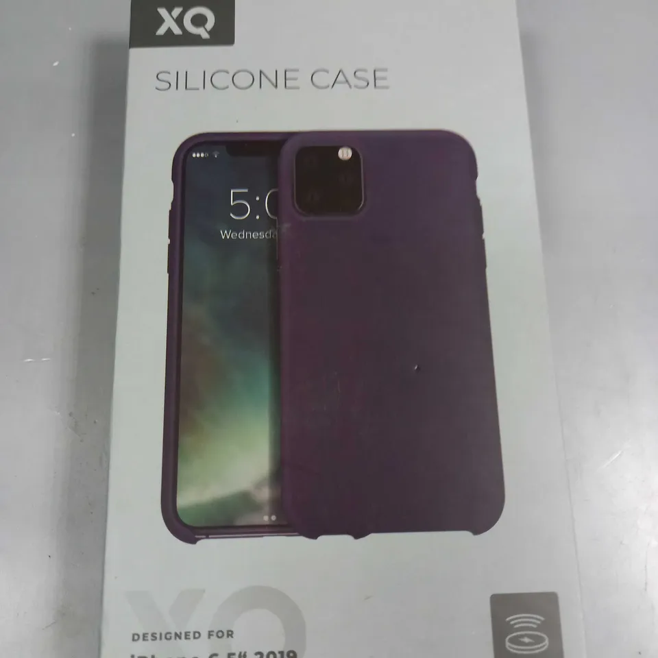 APPROXIMATELY 60 BRAND NEW BOXED XQ SILICONE PROTECTIVE CASES FOR IPHONE 6.5" 2019 MODEL 