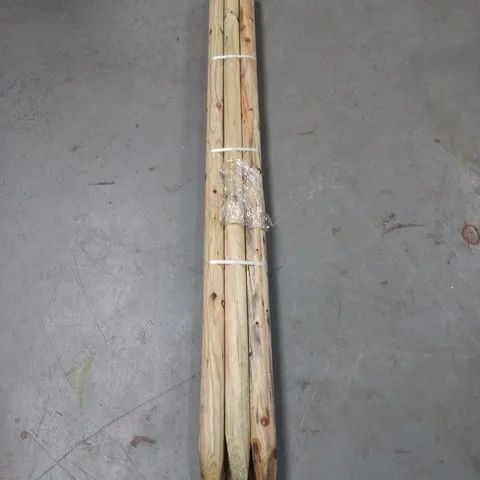LOT OF 5 165CM SPIKED WOODEN POLES