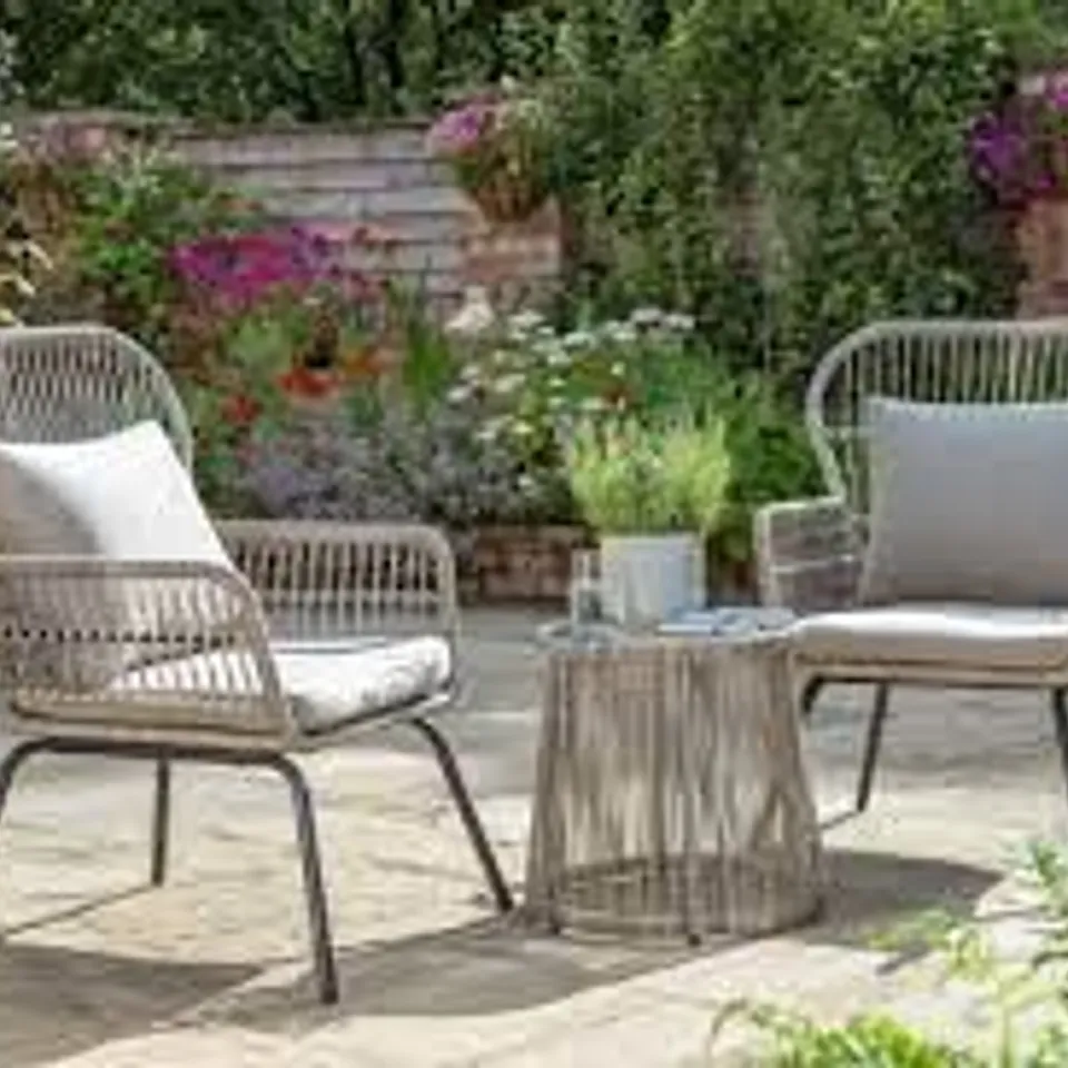 BOXED AKKAYA 2 SEATER RATTAN CONVERSATION SET 83 X 82 X 72CM