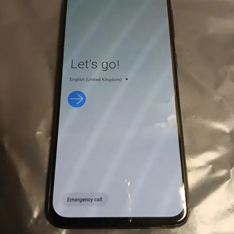 SAMSUNG GALAXY A40 SMART PHONE