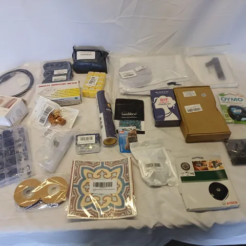 APPROXIMATELY 23 ASSORTED BRAND NEW BOXED PRODUCTS TO INCLUDE;
