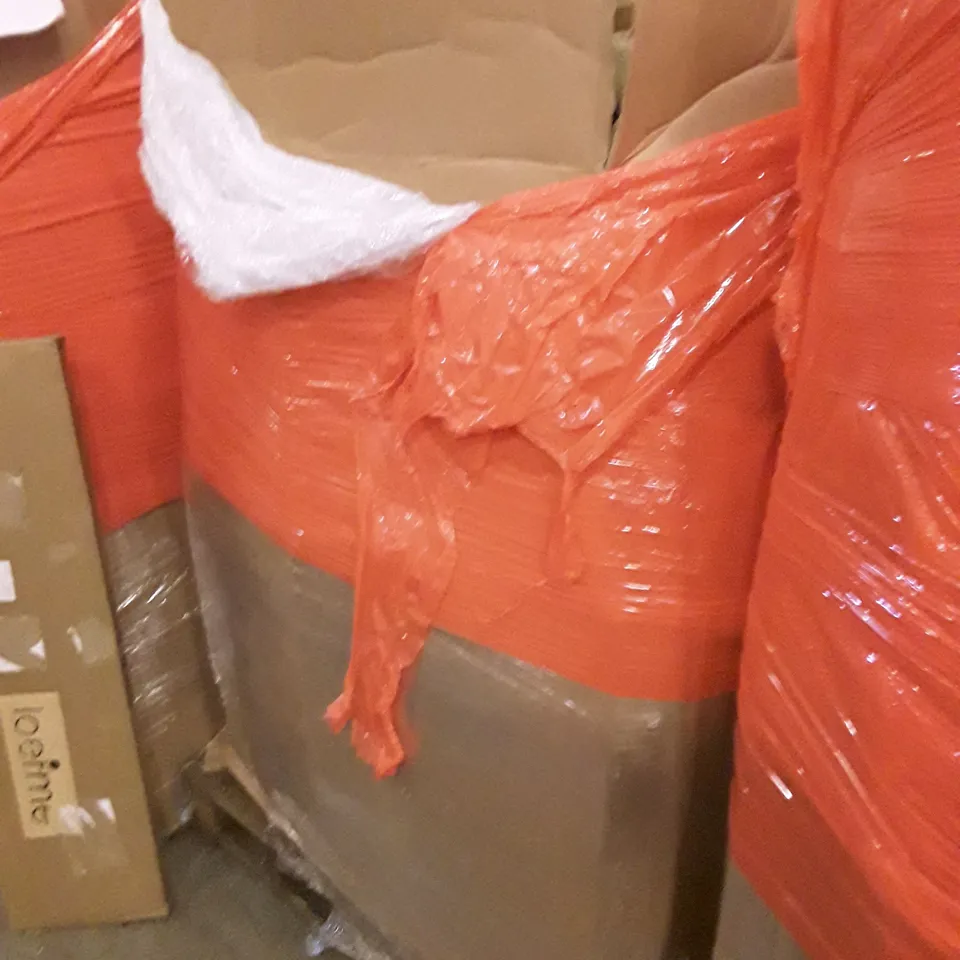 PALLET OF ASSORTED PRODUCTS INCLUDING ELECTRIC CLOTHES DRYER, PC TROLLEY, AIRER CLOTHES DRYER, 20" CHRISTMAS WREATH 