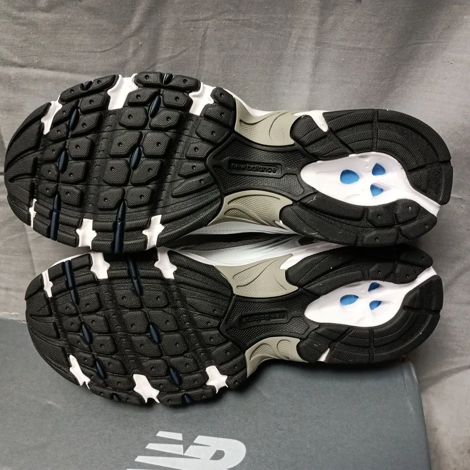 BOXED NEW BALANCE MR530SG RUNNING SHOES – MEN'S, UK 6, WHITE/GREY, BOXED