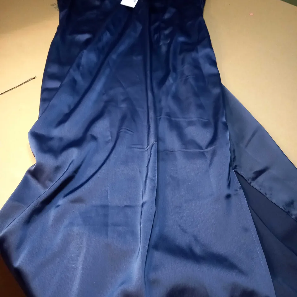 BOOHOO NAVY LOW BACK MAXI DRESS - SIZE 16