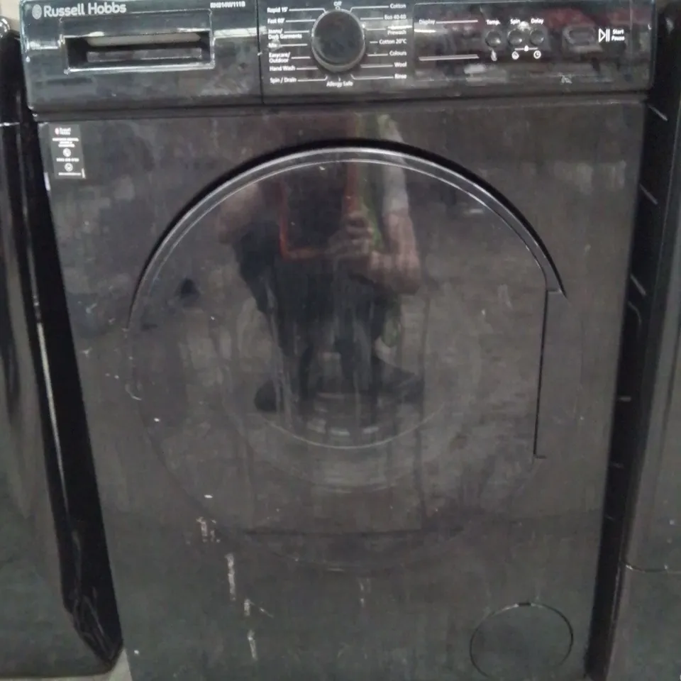 RUSSELL HOBBS 8KG FREESTANDING WASHING MACHINE IN BLACK-COLLECTION ONLY-