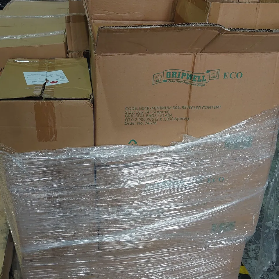 PALLET CONTAINING A VERY LARGE QUANTITY OF GRIP WELL SELF SEAL POLYTHENE BAGS - 10X14"