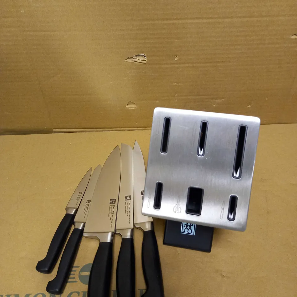 ZWILLING 1002303 FOUR STAR SELF-SHARPENING KNIFE BLOCK
