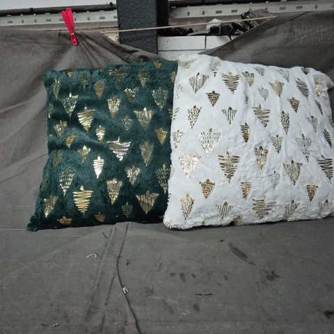 DECORATIVE CHRISTMAS CUSHIONS – TEAL AND WHITE WITH METALLIC GOLD PATTERN (SET OF 2)