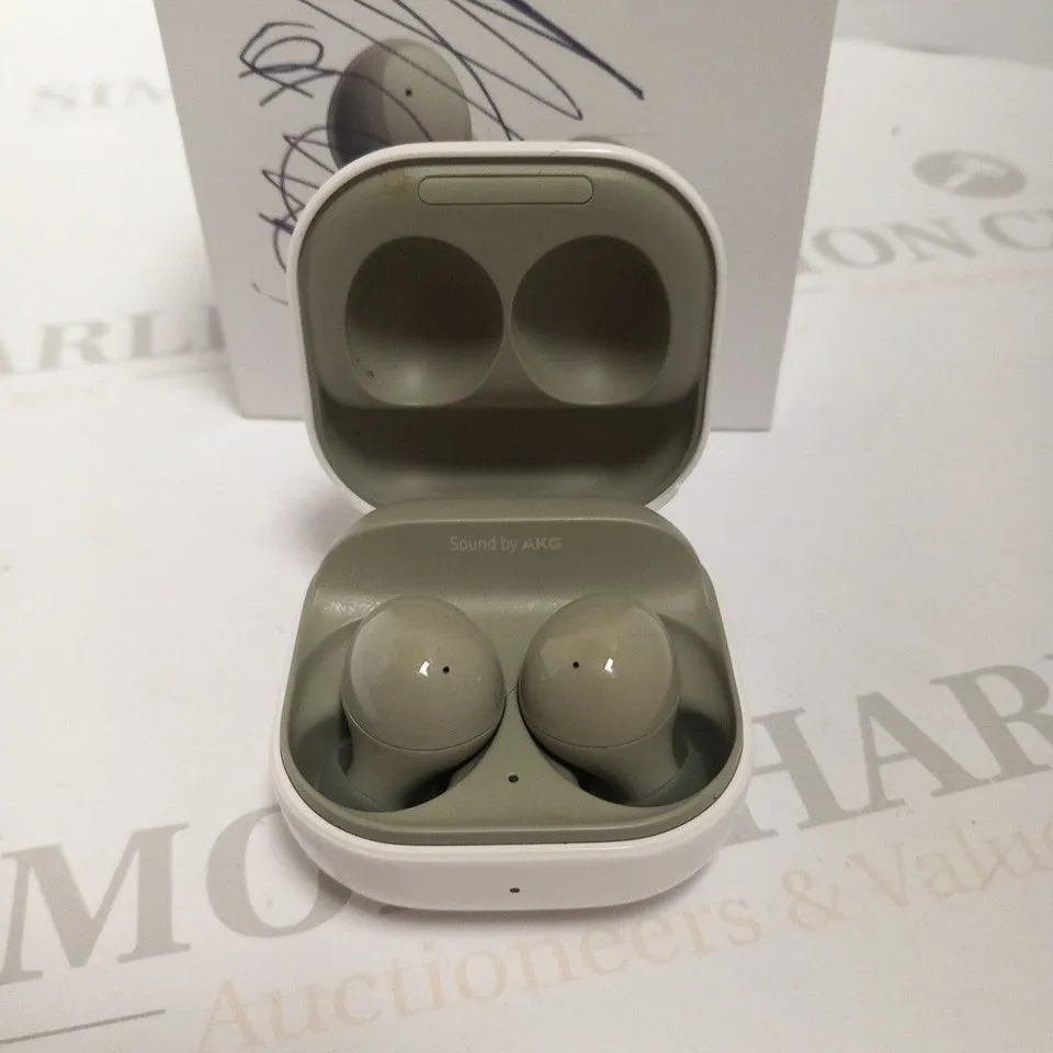 BOXED SAMSUNG GALAXY BUDS 2