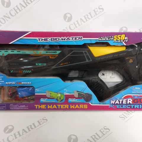 BOXED FEVER WATER WORLD THE BIG WATER ELECTRIC WATER GUN