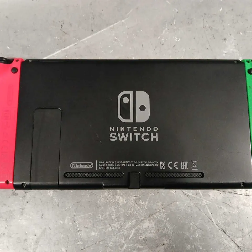 UNBOXED NINTENDO SWITCH - HAC-001