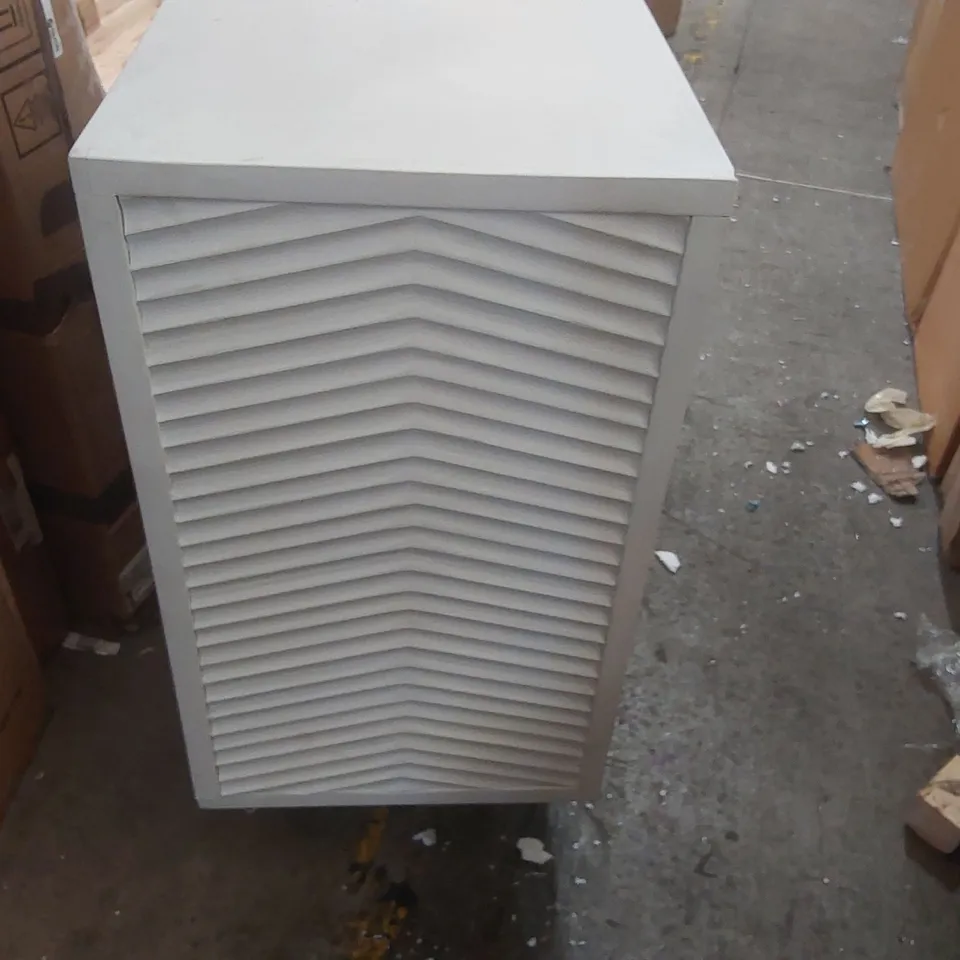 ATKIN AND THYME FANDANGO CHEST OF DRAWERS