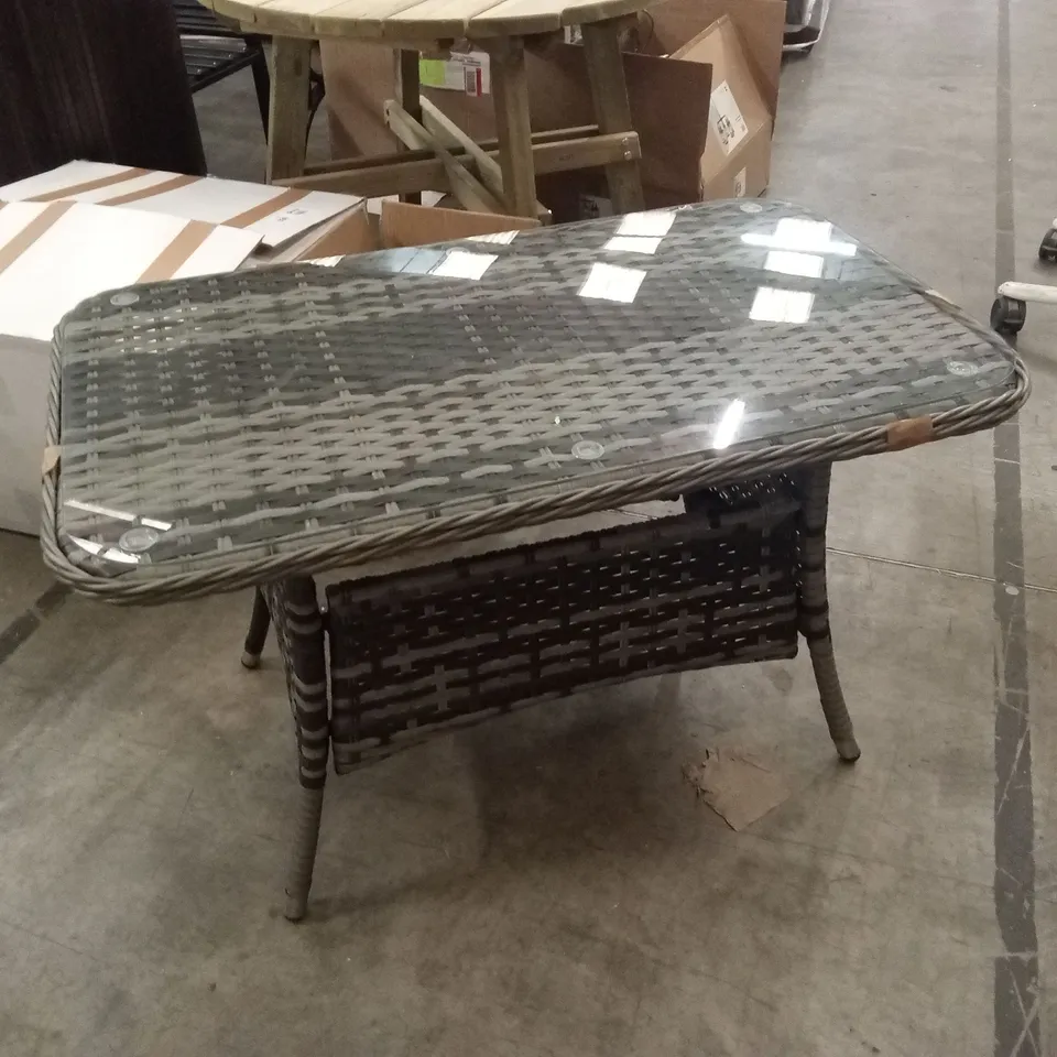 OUTSUNNY 4-PERSON OUTDOOR PATIO SET