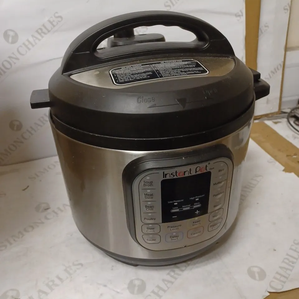 INSTANT POT DUO SMART PRESSURE COOKER