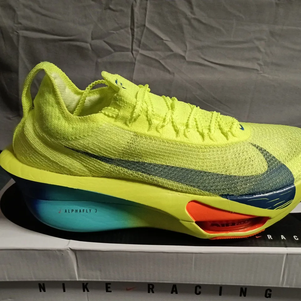 BOXED PAIR OF NIKE AIR ZOOM ALPHAFLY RUNNING SHOES – UK SIZE 10 