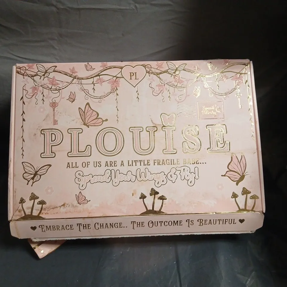 P LOUISE MAKEUP BOX SET – PINK PACKAGING WITH BUTTERFLY MOTIF - SLIGHT DAMAGE TO BOX 