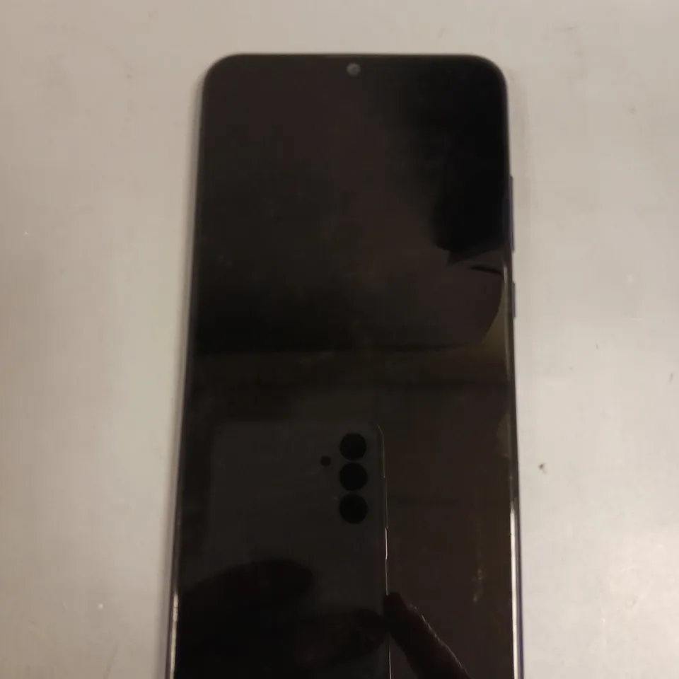 HUAWEI P SMART SMARTPHONE 