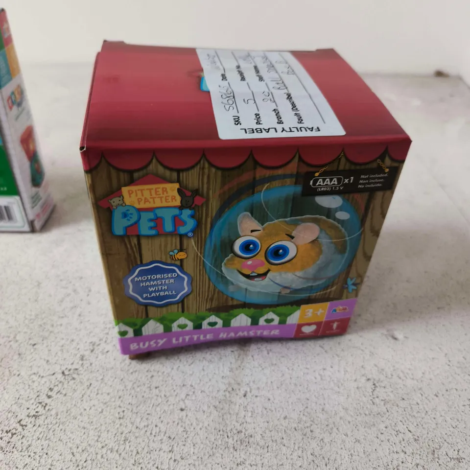 BOX OF APPROXIMATELY 12 ASSORTED TOYS INCLUDING MAGNIMAKE AND PITTER PATTER PETS 