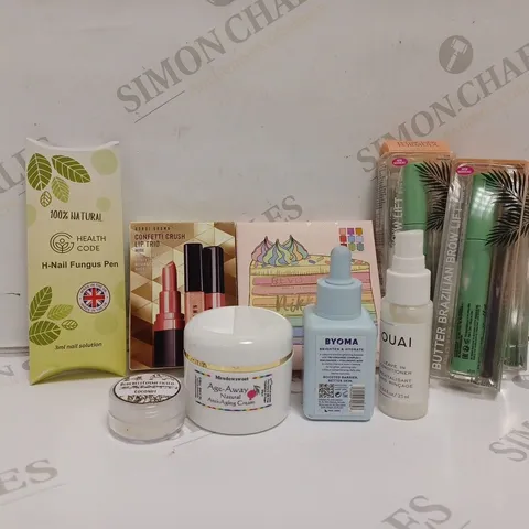 APPROXIMATELY 10 ASSORTED HEALTH AND BEAUTY PRODUCTS TO INCLUDE BOBBI BROWN CONFETTI CRUSH LIP TRIO, REVOLUTION NIKKI LILLY SHADOW PALETTE, BUTTER BRAZILIAN BROW LIFT 