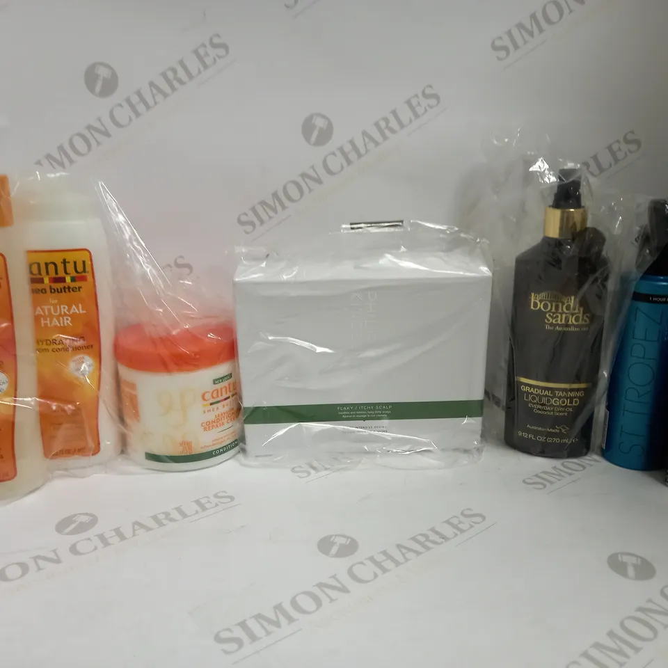 LOT OF APPROXIMATELY 12 ASSORTED HEALTH & BEAUTY ITEMS, TO INCLUDE YVES SAINT LAURENT, ST TROPEZ, PHILIP KINGSLEY, ETC RRP £241