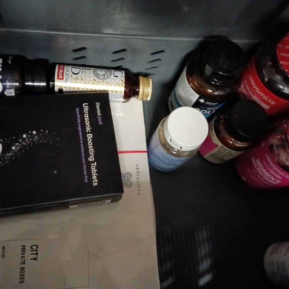 APPROXIMATELY 10 ASSORTED FOOD SUPPLEMENT AND HEALTH ITEMS TO INCLUDE NUTRITION GEEKS, KURK, FEELSUPREME, ETC - COLLECTION ONLY