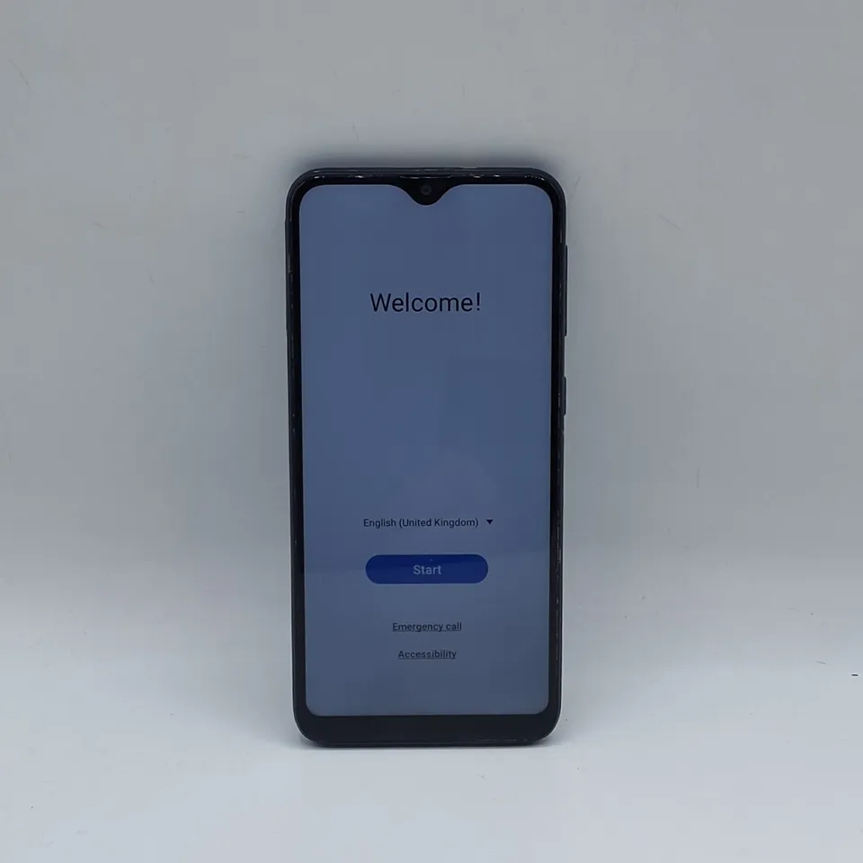 UNBOXED SAMSUNG A20E 32GB IN BLUE 