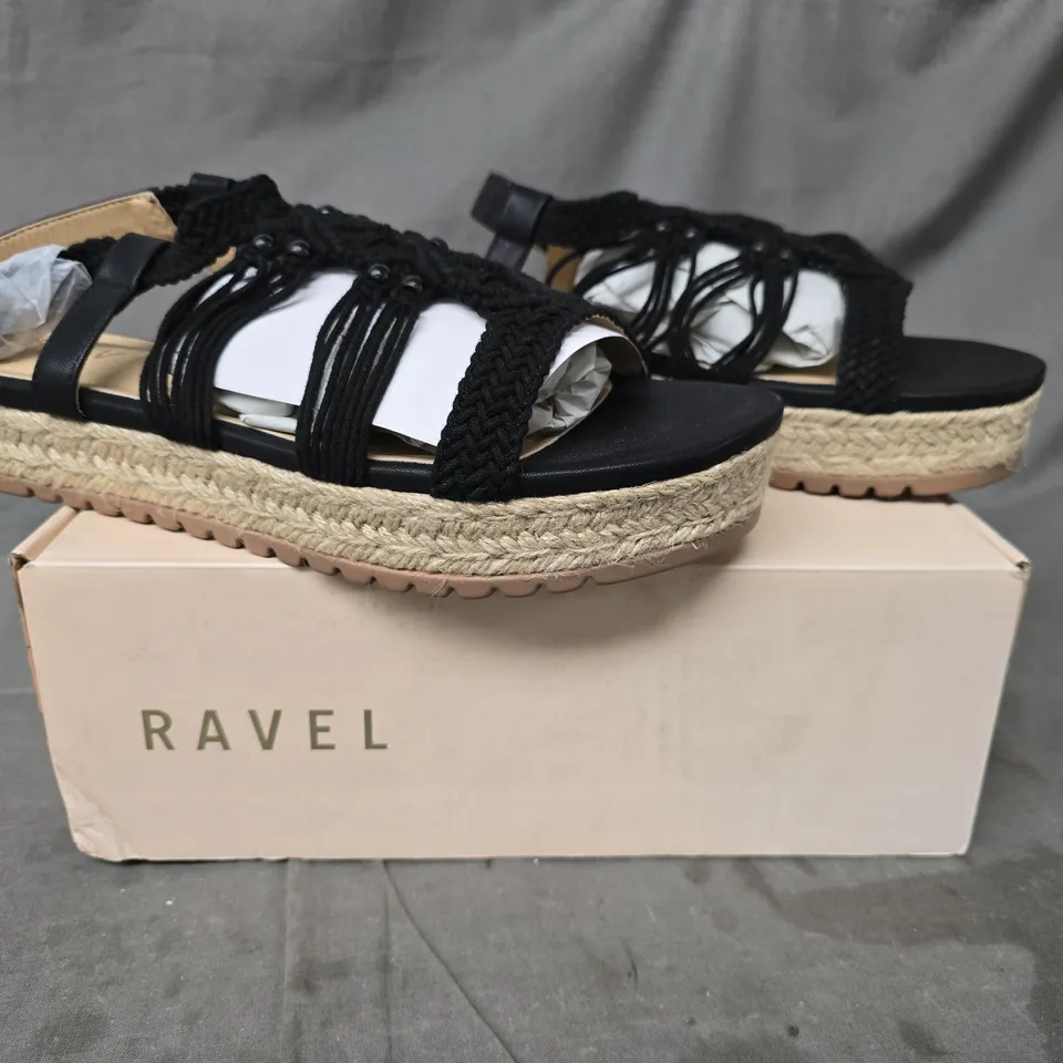 BOXED PAIR OF RAVEL OPEN TOE FLATFORM SANDALS IN BLACK SIZE UK 8