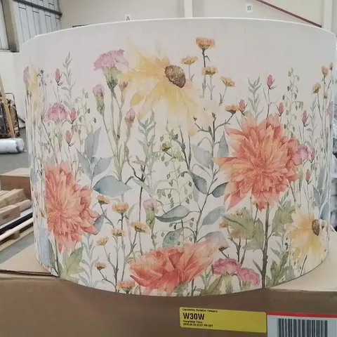 BOXED ROUND LAMP SHADE -FLORAL-