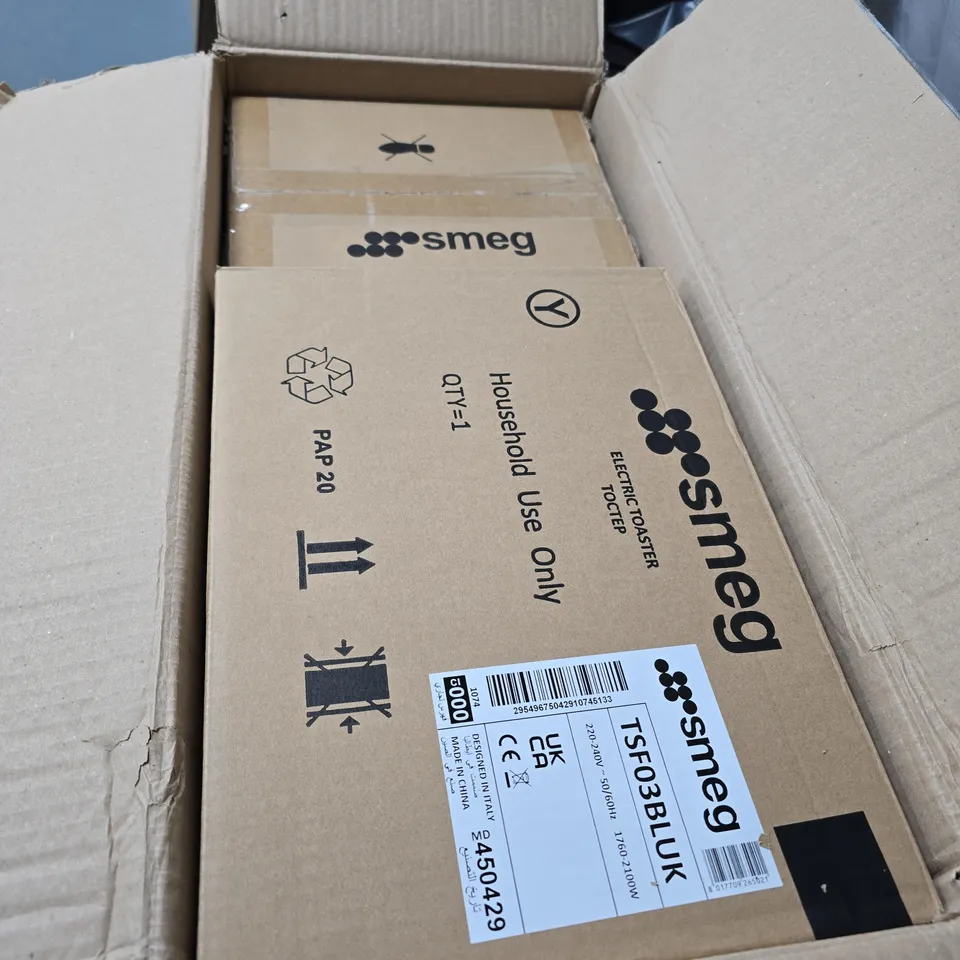 SMEG 50'S STYLE 4-SLICE TOASTER - BLACK