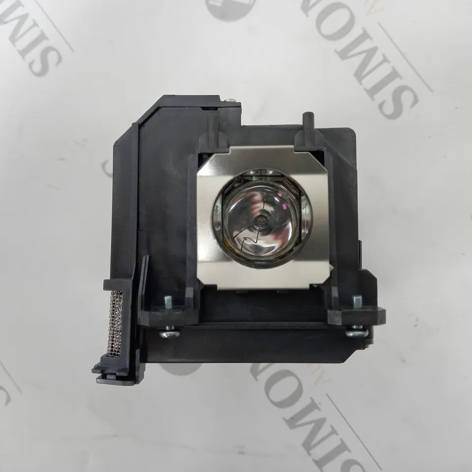 REPLACEMENT PROJECTOR LAMP FOR EPSON ELPLP79