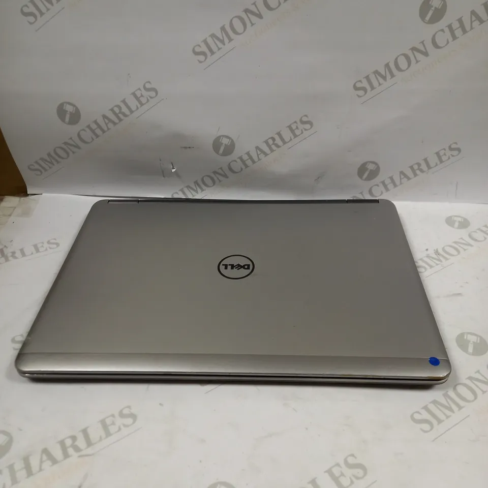 DELL LATITUDE E7440 LAPTOP IN SILVER