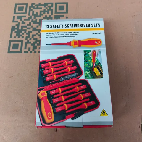13-PIECE SAFETY SCREWDRIVER SET