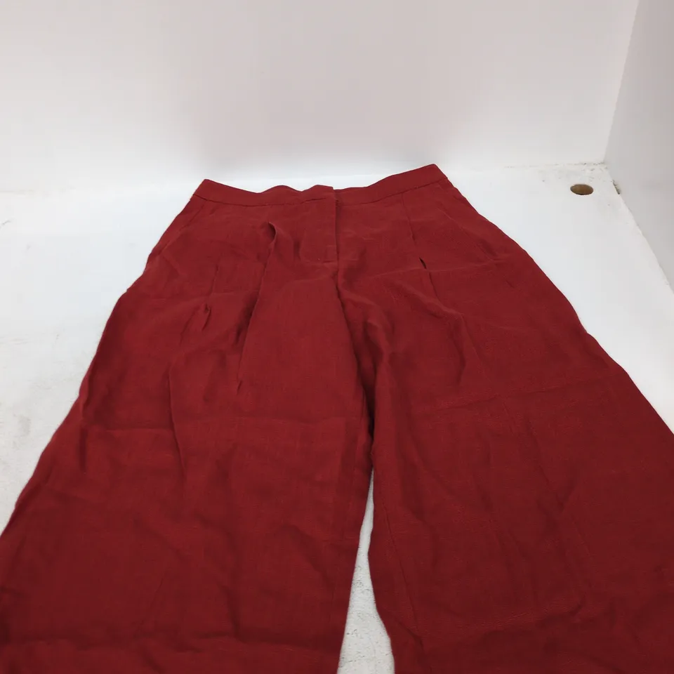 NOBODY'S CHILD PETITE RED RELAXED TROUSER – UK 10 (EU 38, USA 6)