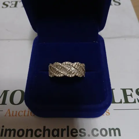 DIAMONIQUE TWIST BAND RING IN WHITE METAL