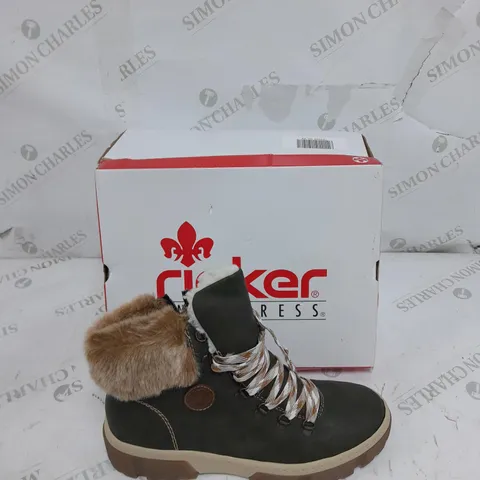 BOXED RIEKER LACE UP CHUNKY BOOTS OLIVE SIZE 8