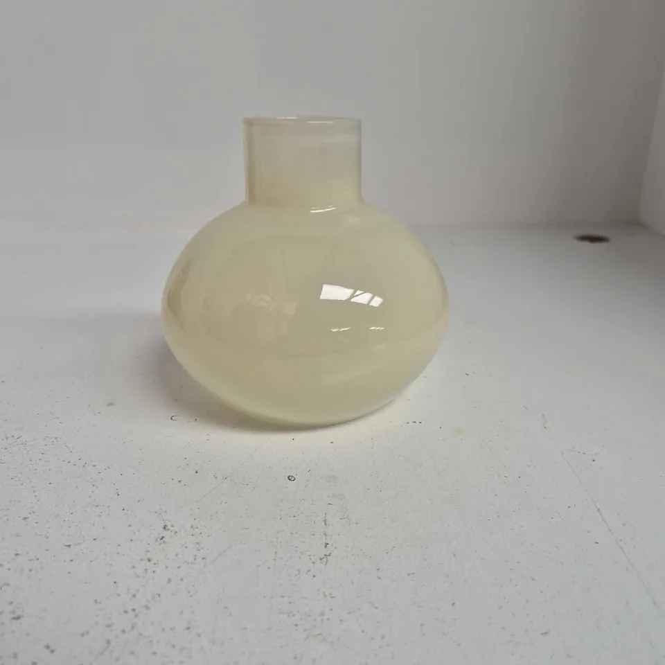 ZARA HOME GLASS VASE – PALE YELLOW, ROUNDED BODY WITH SHORT NECK