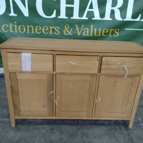 6 DRAWER SIDEBOARD - OAK FINISH