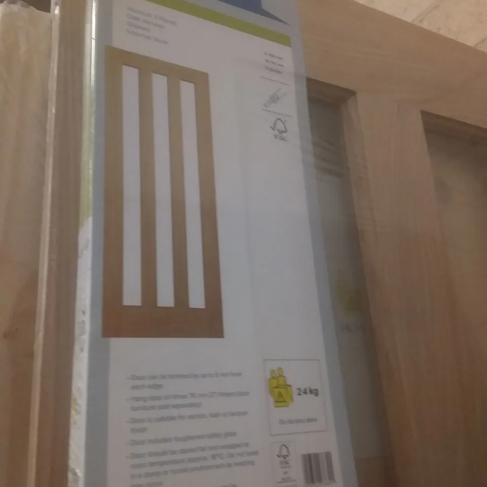 PINE 3 PANEL INTERNAL DOOR 198X76CM
