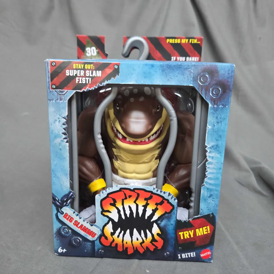 STREET SHARKS ACTION FIGURE