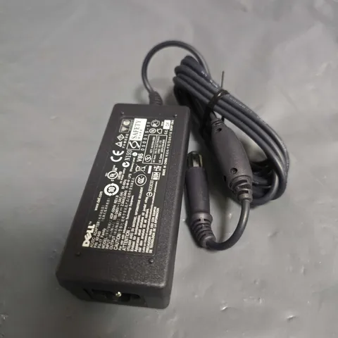 APPROXIMATELY 16 BRAND NEW DELL POWER ADAPTERS