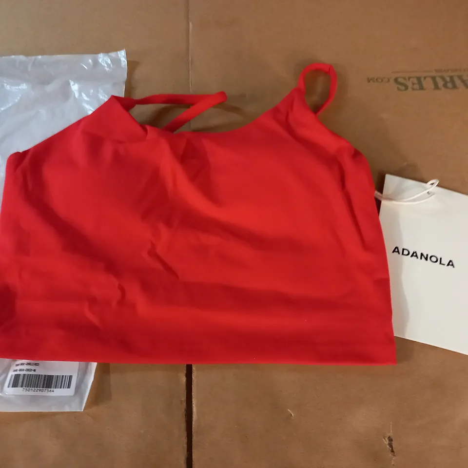 ADANOLA TANK BRA IN CHILLI RED - M