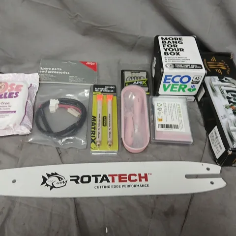 APPROXIMATELY 20 ASSORTED HOUSEHOLD ITEMS TO INCLUDE PELLET WAGGLER, FISHING HOOKS AND NOSE NUZZLES