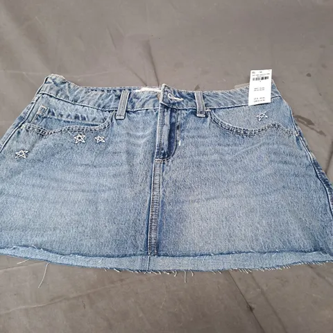 HOLLISTER DENIM MINI SKIRT - W27