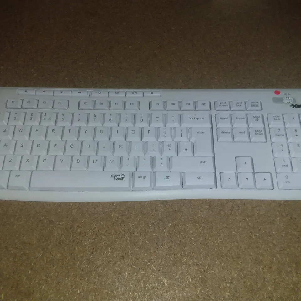 LOGITECH SILENT WIRELESS KEYBOARD