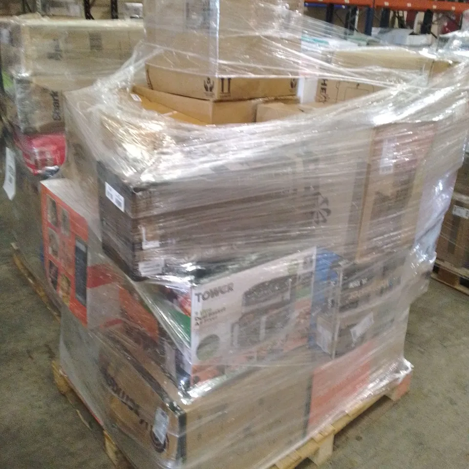 PALLET OF APPROXIMATELY 21 UNPROCESSED RAW RETURN HOUSEHOLD AND ELECTRICAL GOODS TO INCLUDE;