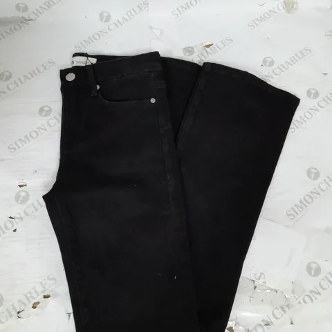 ZARA CONTOUR BOOTCUT SLIM FIT MID RISE JEANS IN BLACK SIZE 6