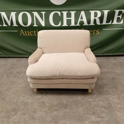 LPD HOME PLUMPTON CHAIR, SAHARA CHENILLE FABRIC