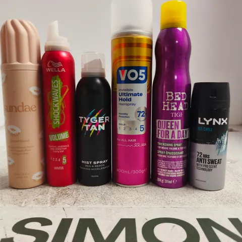 APPROXIMATELY 15 ASSORTED AEROSOLS TO INCLUDE LYNX , BED HEAD ANDS TYGER TAN