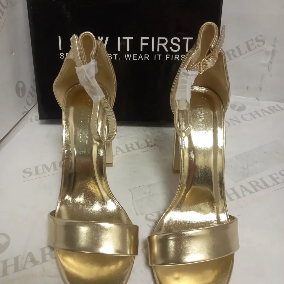 I SAW IT FIRST BLOCK HEEL ANKLE STRAP SANDAL IN GOLD UK 3 